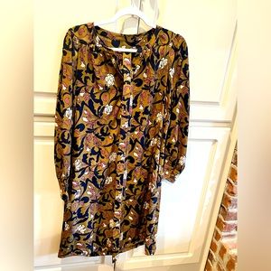 olive green floral dress, ties at waist